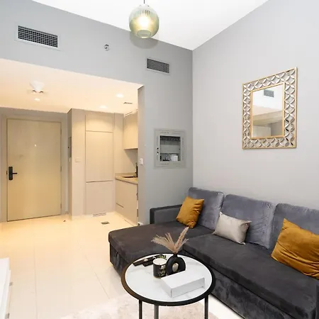 Zada Tower 1Br In Business Bay Near Metro & Burj Khalifa Dubai - Escape 24 Holiday Homes Esterno foto