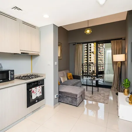 Zada Tower 1Br In Business Bay Near Metro & Burj Khalifa Dubai - Escape 24 Holiday Homes Esterno foto