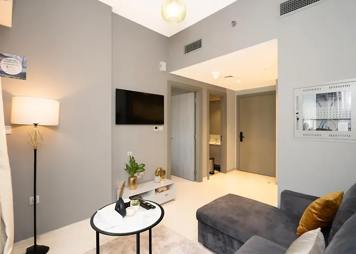 Zada Tower 1Br In Business Bay Near Metro & Burj Khalifa Dubai - Escape 24 Holiday Homes