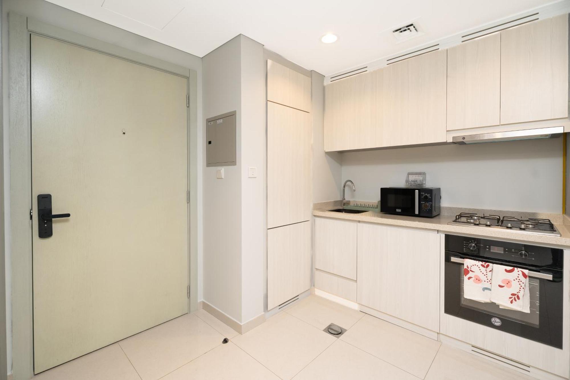 Zada Tower 1br In Business Bay Near Metro & Burj Khalifa - Escape 24 Homes Appartamento *