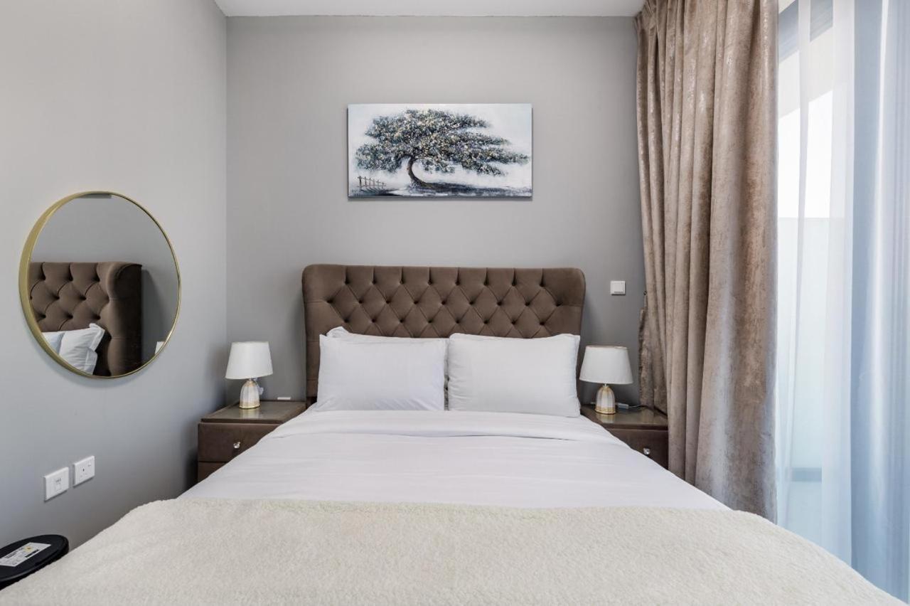 Zada Tower 1br In Business Bay Near Metro & Burj Khalifa - Escape 24 Homes Appartamento Dubai