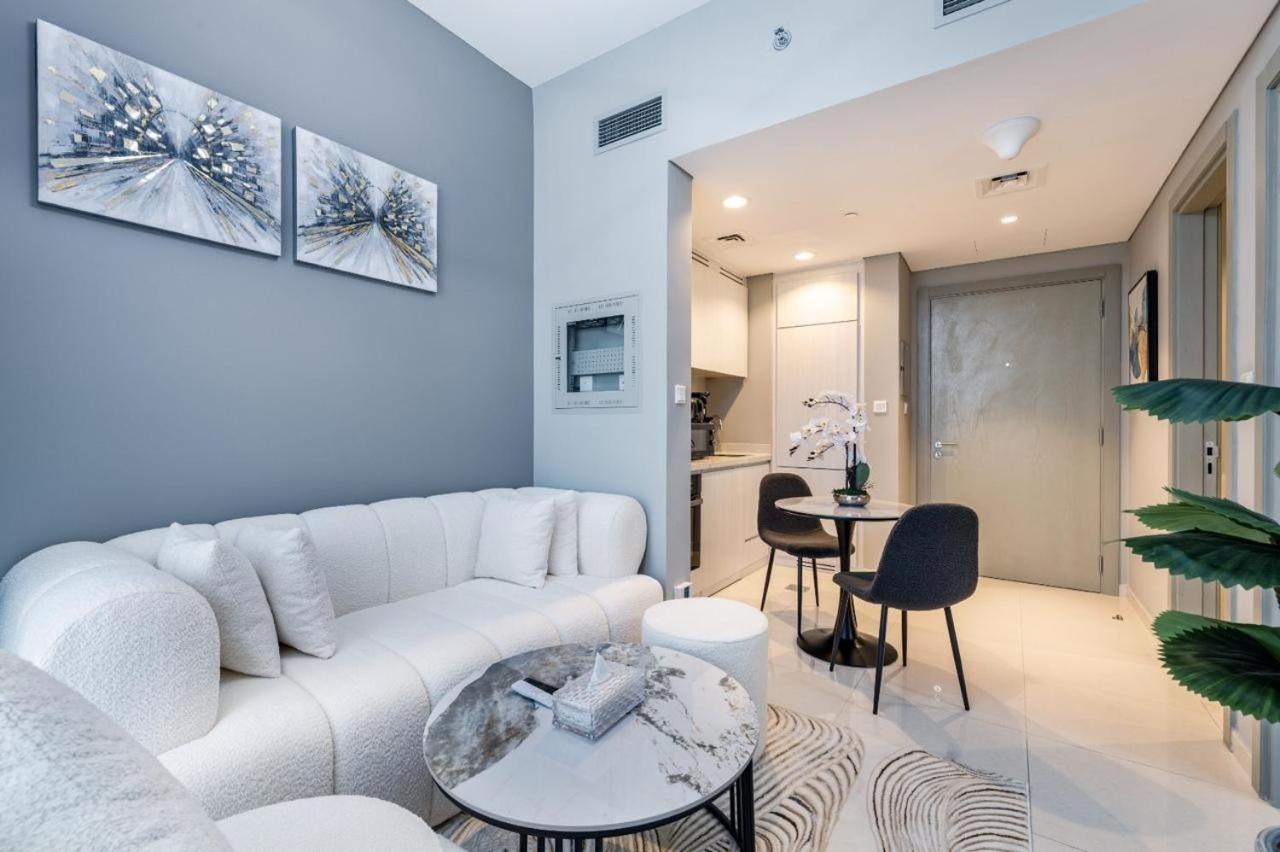 Zada Tower 1br In Business Bay Near Metro & Burj Khalifa - Escape 24 Homes Appartamento